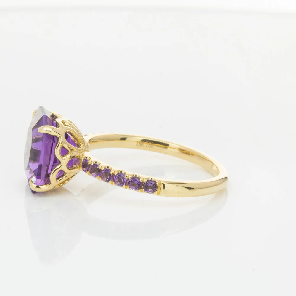 18ct Yellow Gold 3.95ct Amethyst Ring