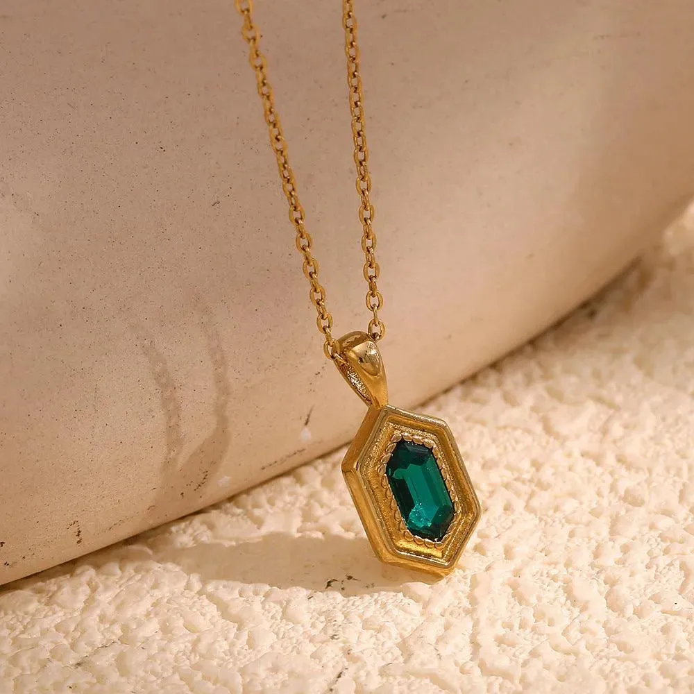 18K Gold Emerald Pendant Necklace – Hexagonal Gemstone Jewellery for Women