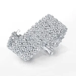 18K White Gold Diamond Bangle Bracelet