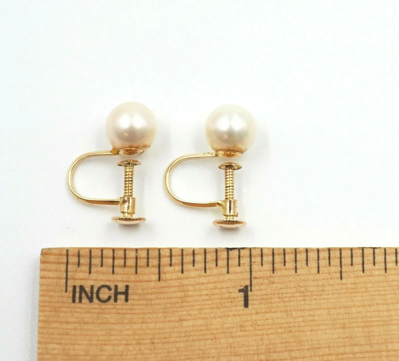 Akoya Pearl 14ct Yellow Gold Screw-Back Earrings