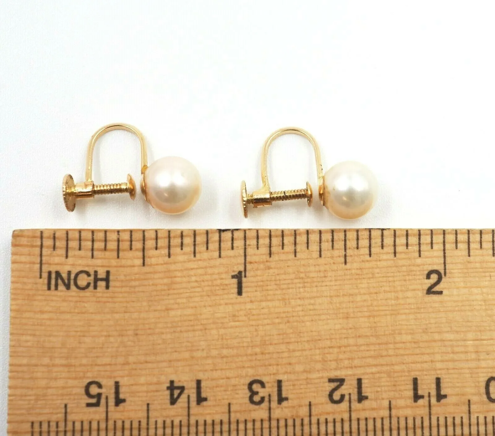 Akoya Pearl 14ct Yellow Gold Screw-Back Earrings