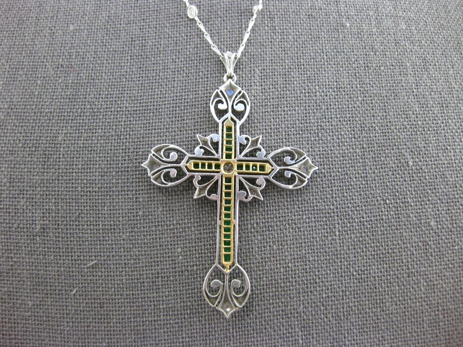 ANTIQUE LARGE 1.5CT ROSE CUT &OLD MINE DIAMOND & EMERALD 14K WHITE GOLD NECKLACE
