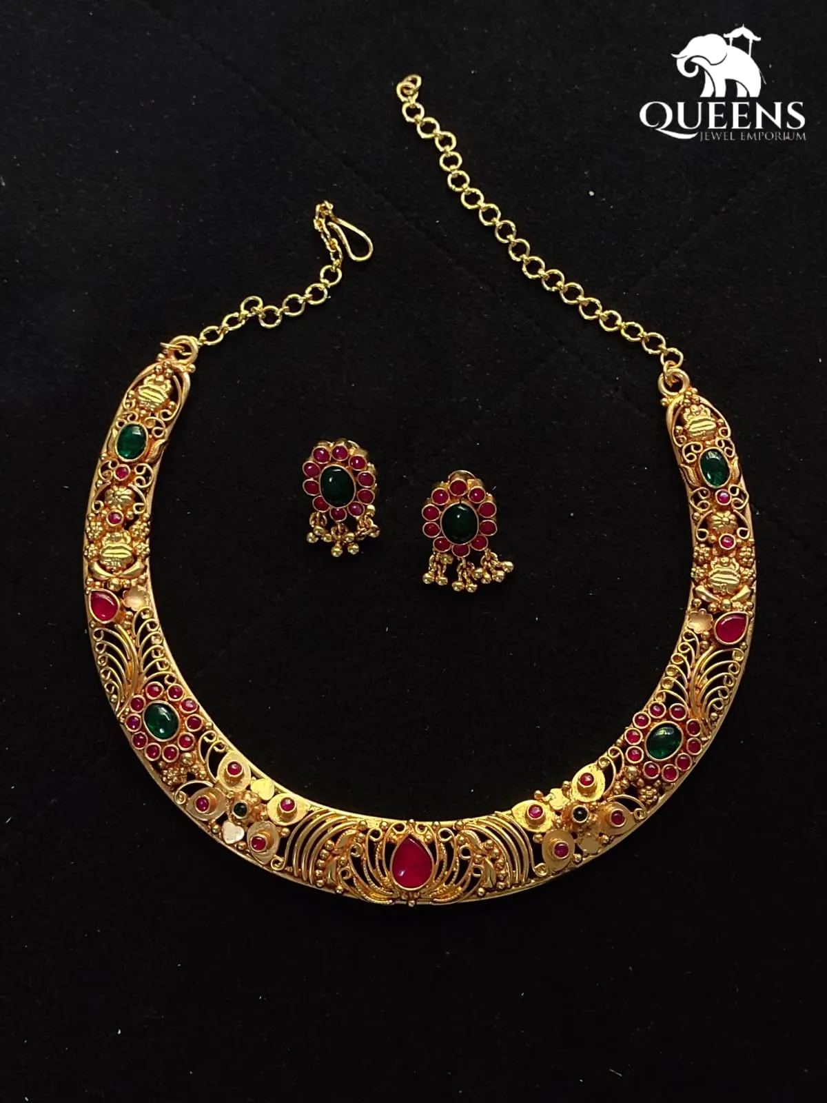 ANUGYA KEMP NECKLACE
