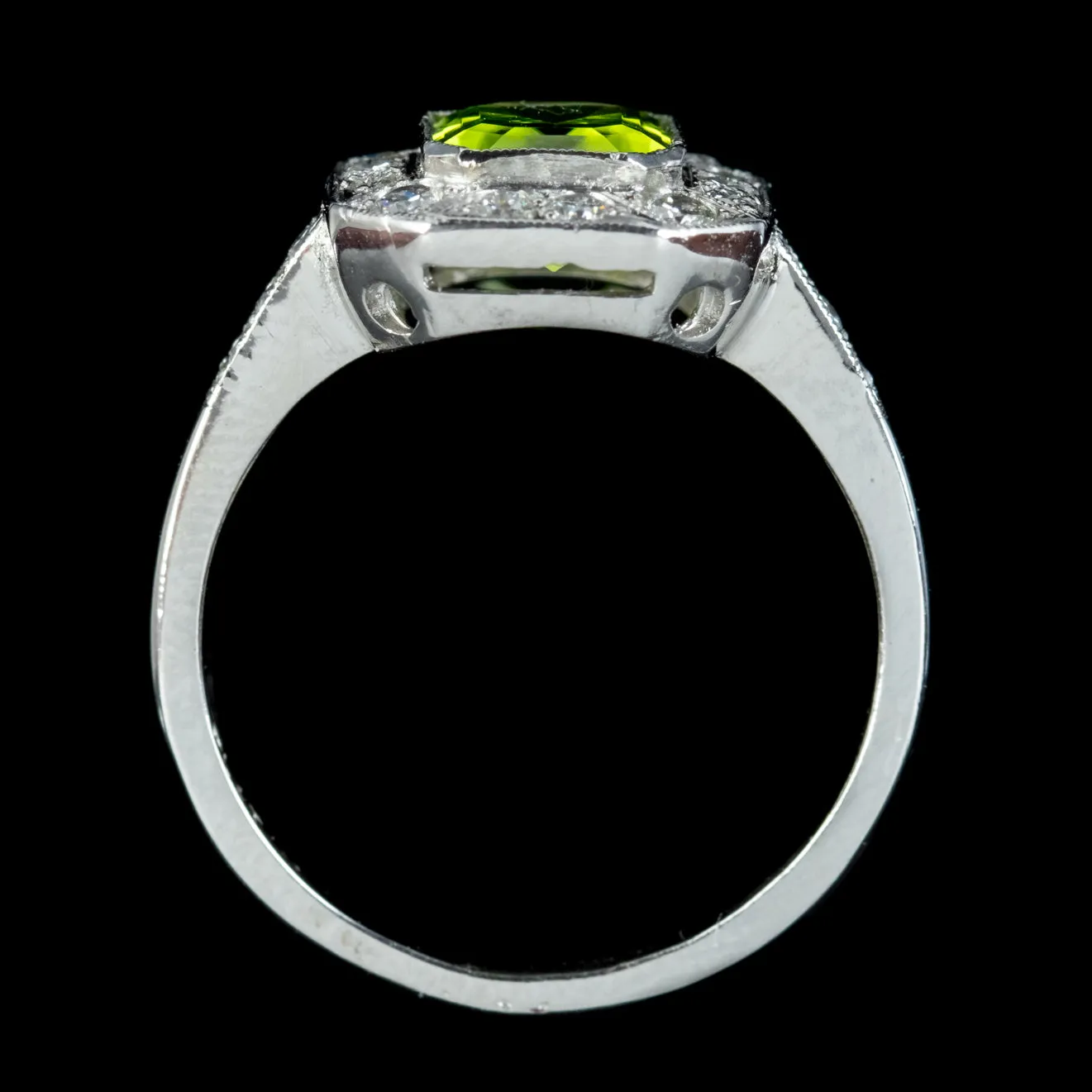 Art Deco Peridot Diamond Ring Platinum 1.60ct Peridot 1ct Of Diamond Circa 1920