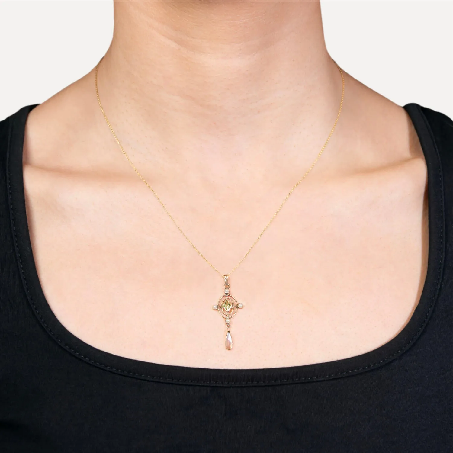 Art Nouveau 10k Lavalier Peridot, Moonstone, and Pearl Necklace