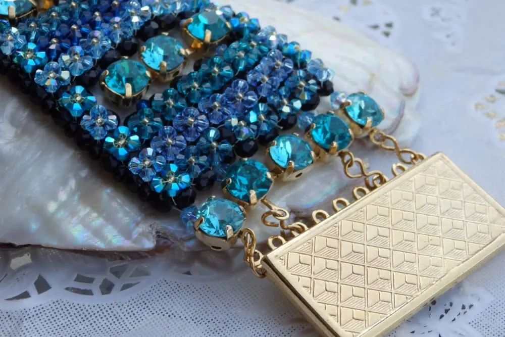 BLUE BRACELET