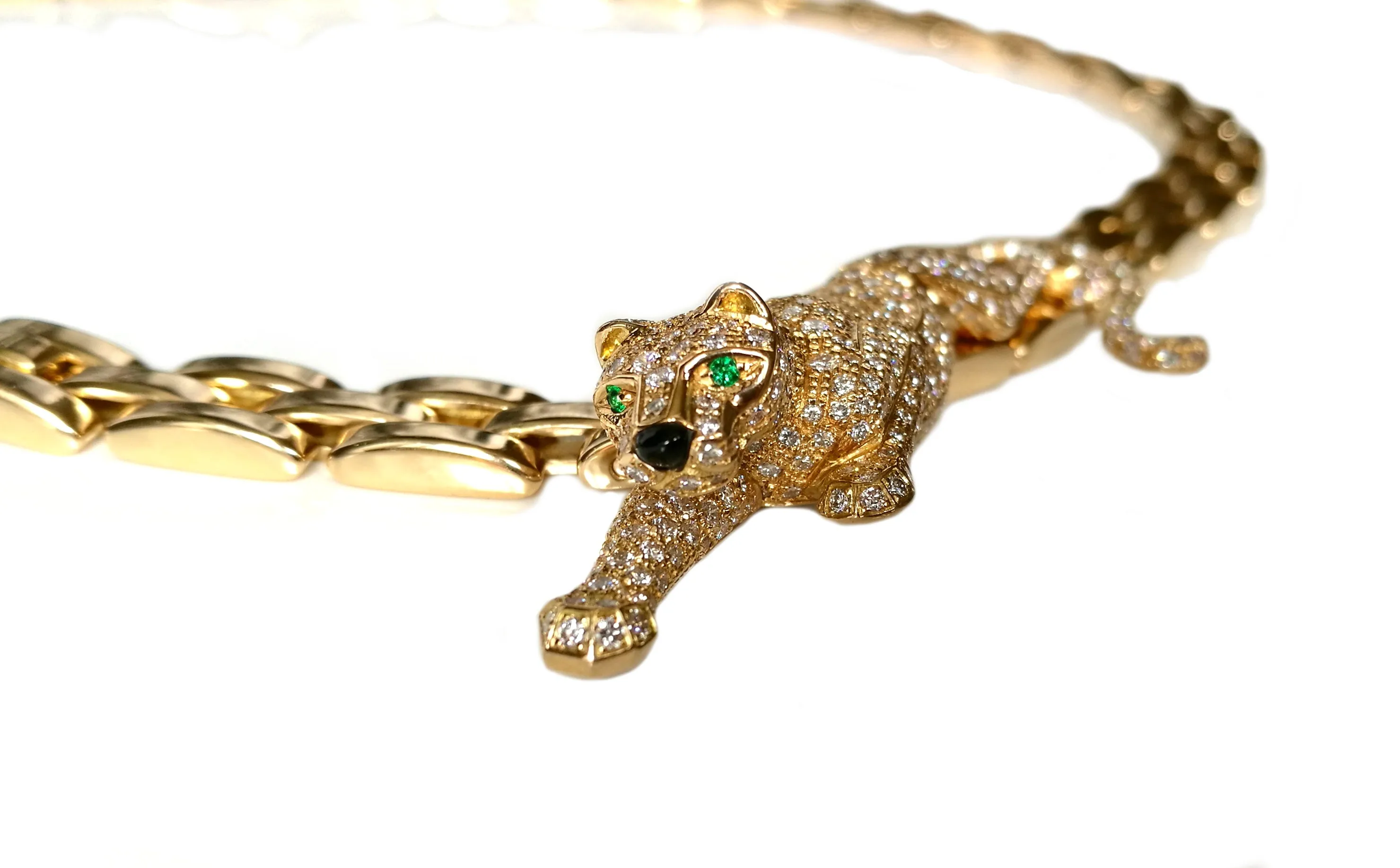 Cartier 6.15ct Pave Diamond Emerald 18k Gold Panthere 3-Row Maillon Necklace 16in