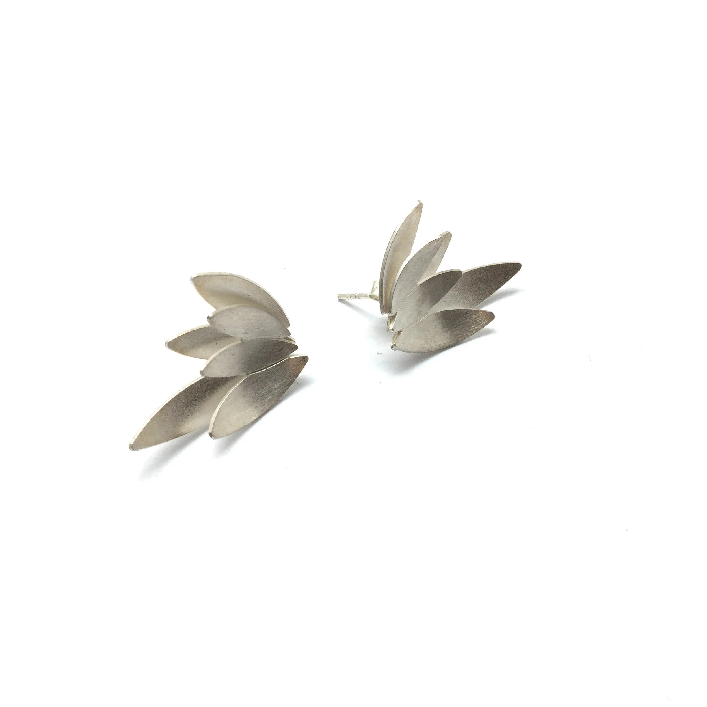 Concave Wing Earrings - Silver