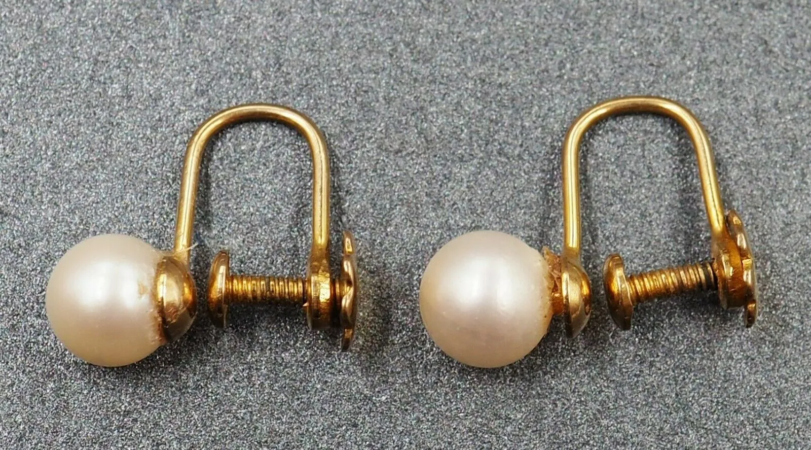 Cultured Pearl 9ct Yellow Gold Vintage Screw Back Earrings