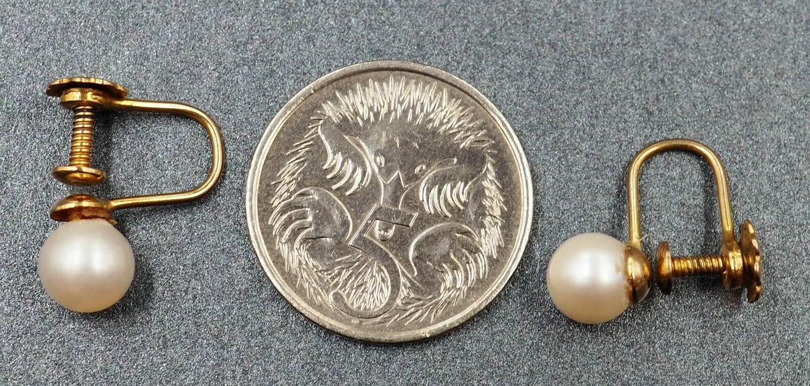 Cultured Pearl 9ct Yellow Gold Vintage Screw Back Earrings
