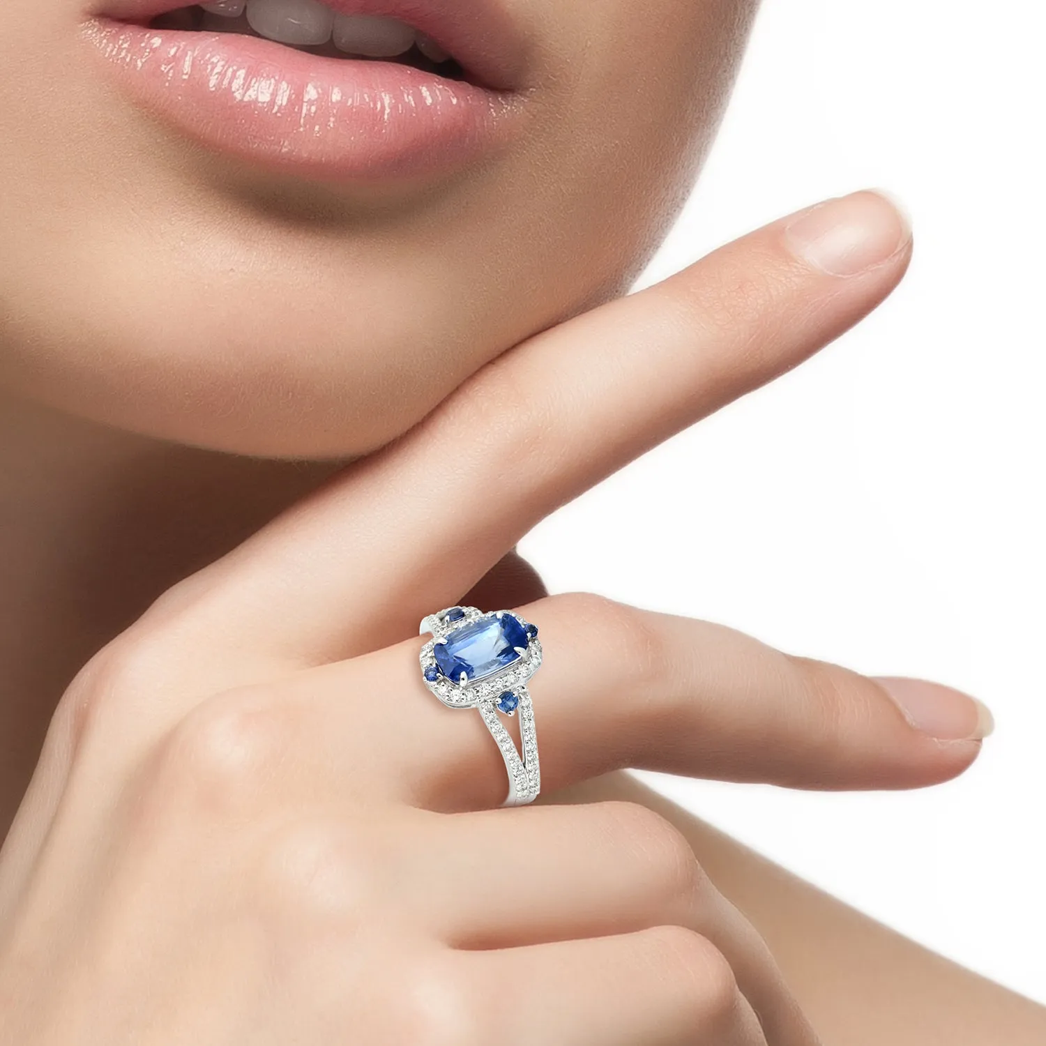 Cushion Cut Blue Sapphire Prong Diamond Engagement Ring 18K White Gold Jewelry