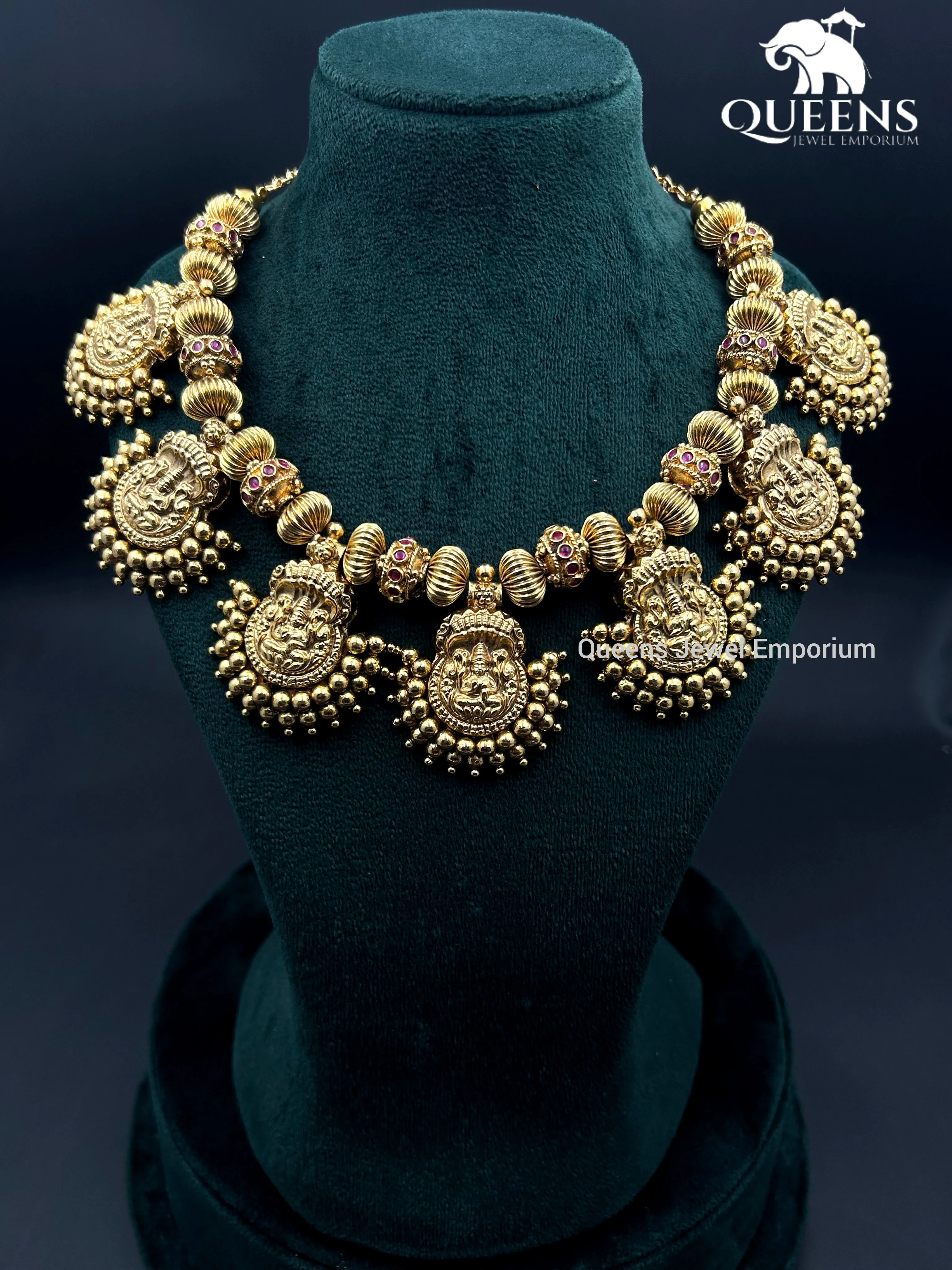 DHIKTHIGAI NAHAAS NECKLACE