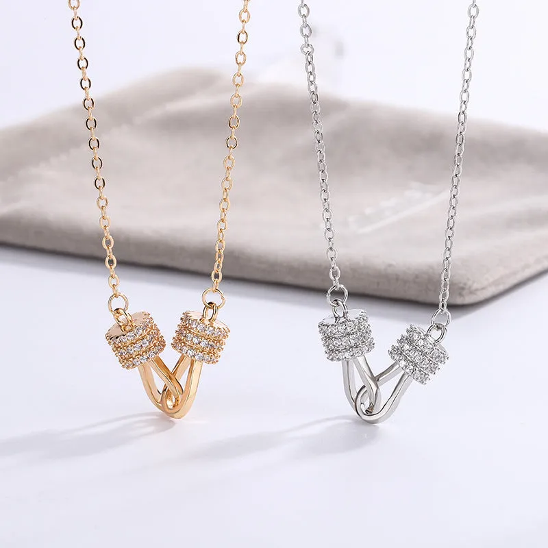 Double Clasp with Zircon Silver Necklace for Women