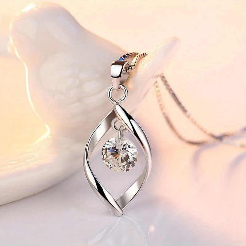 Elegant silver teardrop pendant necklace for womens bridal jewelry