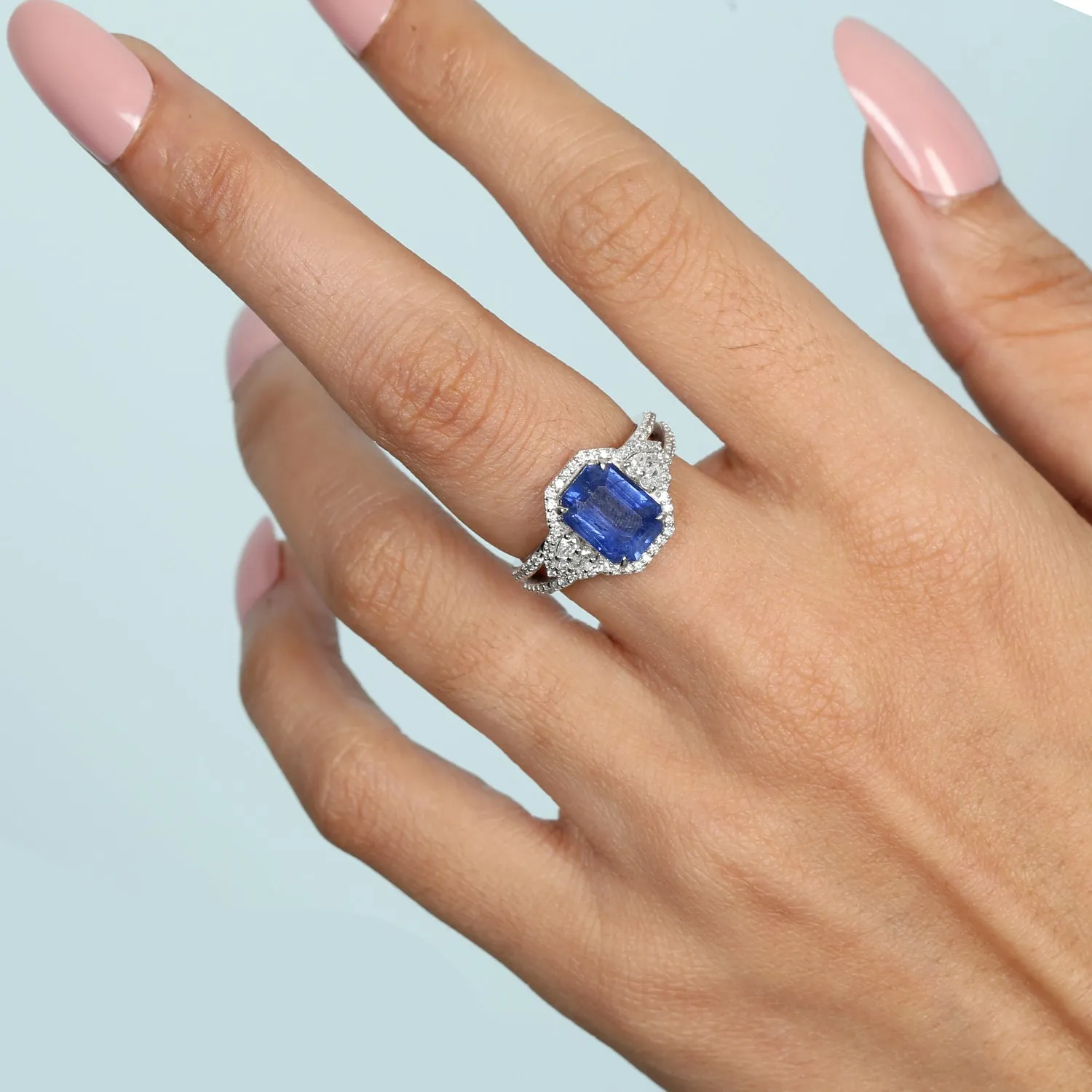 Emerald Cut Sapphire Rose Cut Diamond 18k White Gold Cluster Design Ring For Her