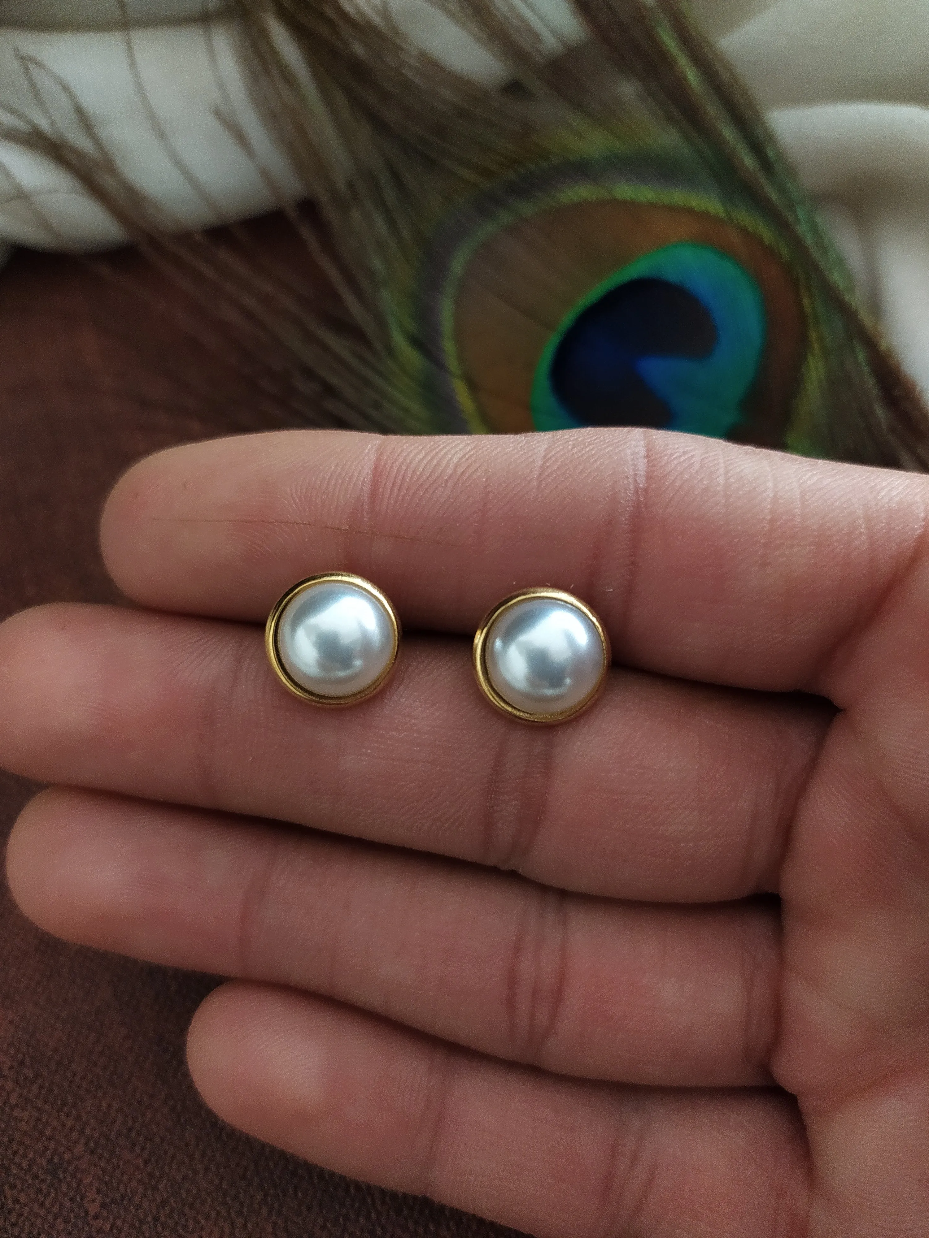 Gold-Plated Chain Set with Pearl Pendant and Studs