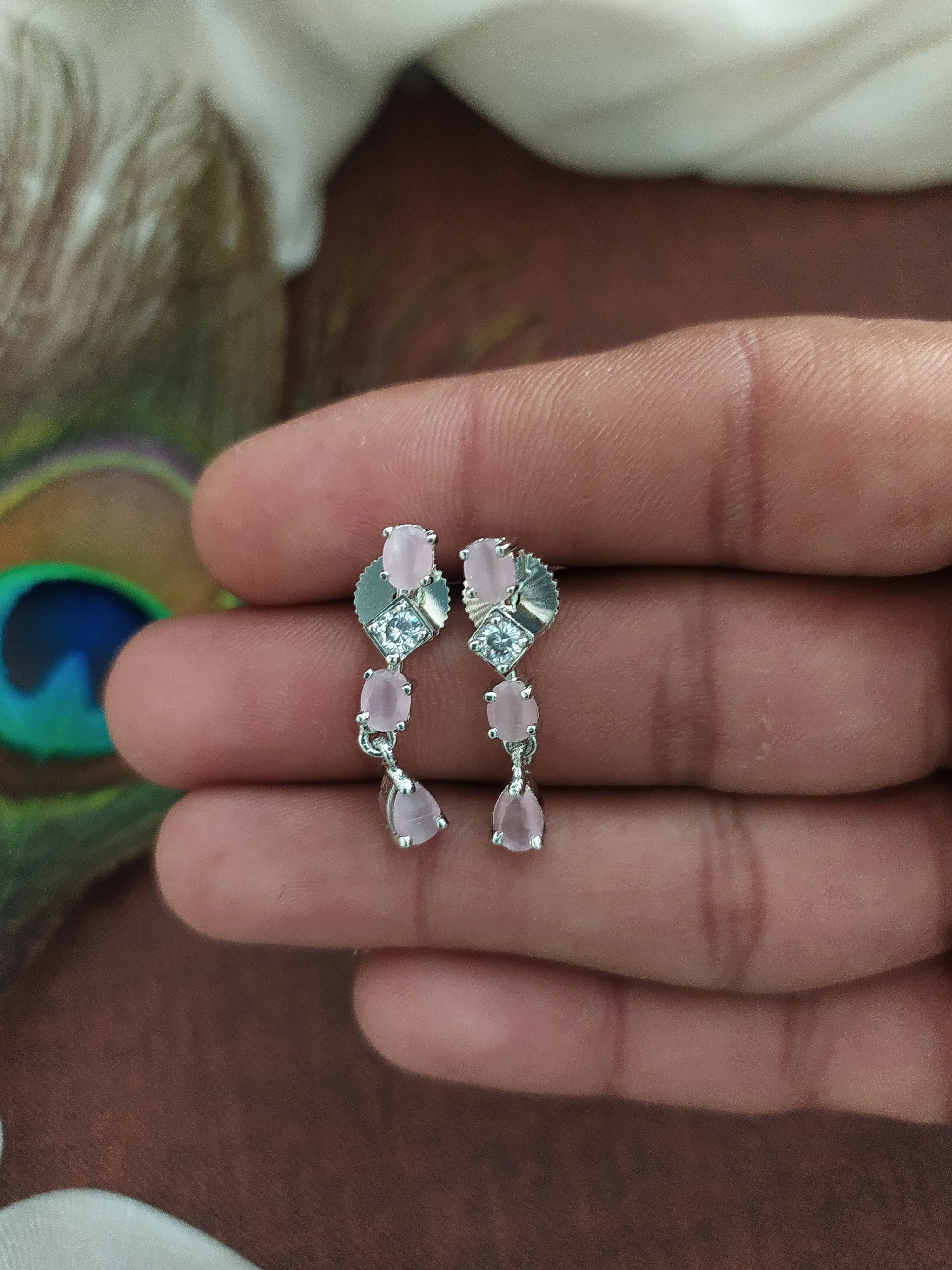 Graceful Single-Line Zircon Necklace with Pear-Shaped Drop