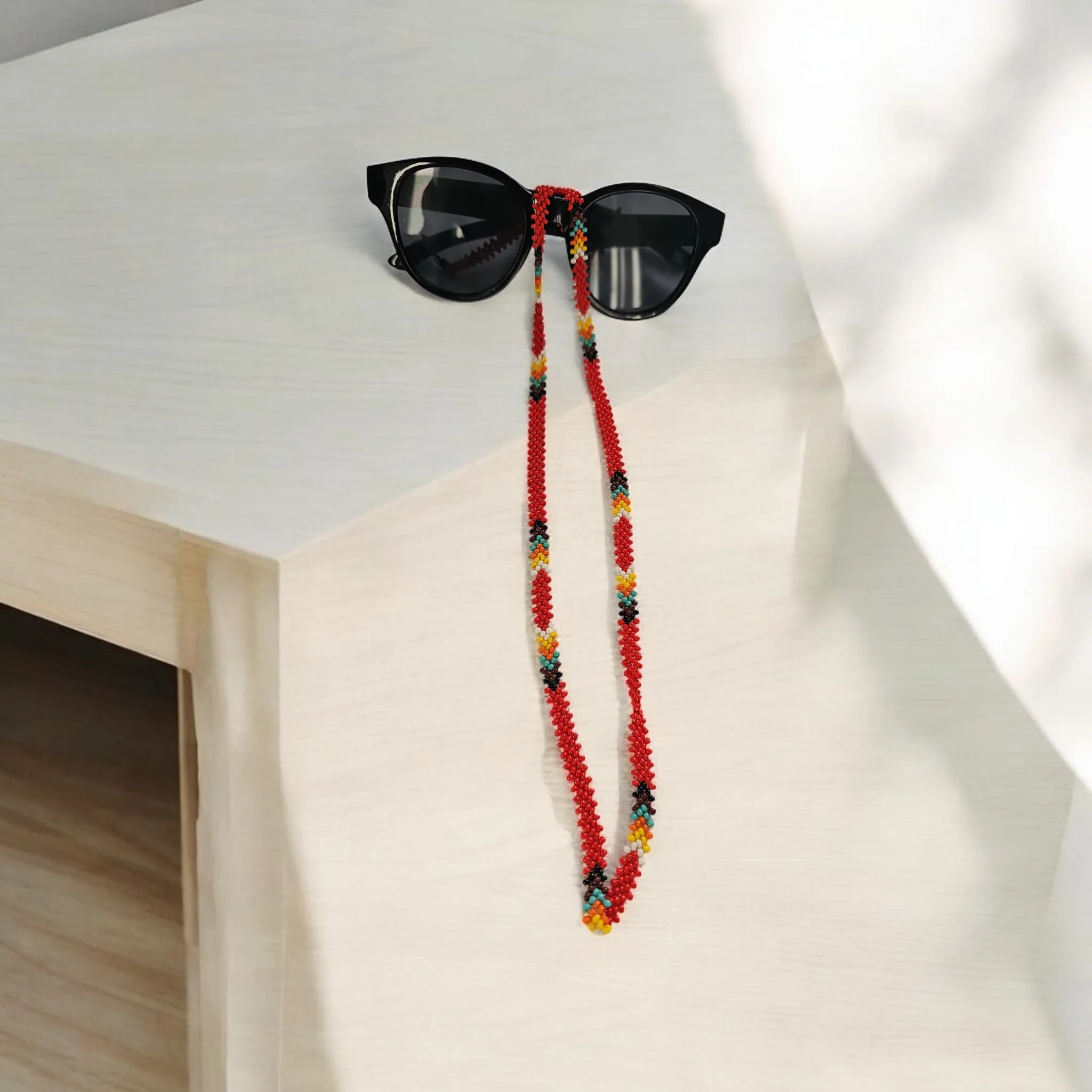 Handmade glasses  chain ( red )