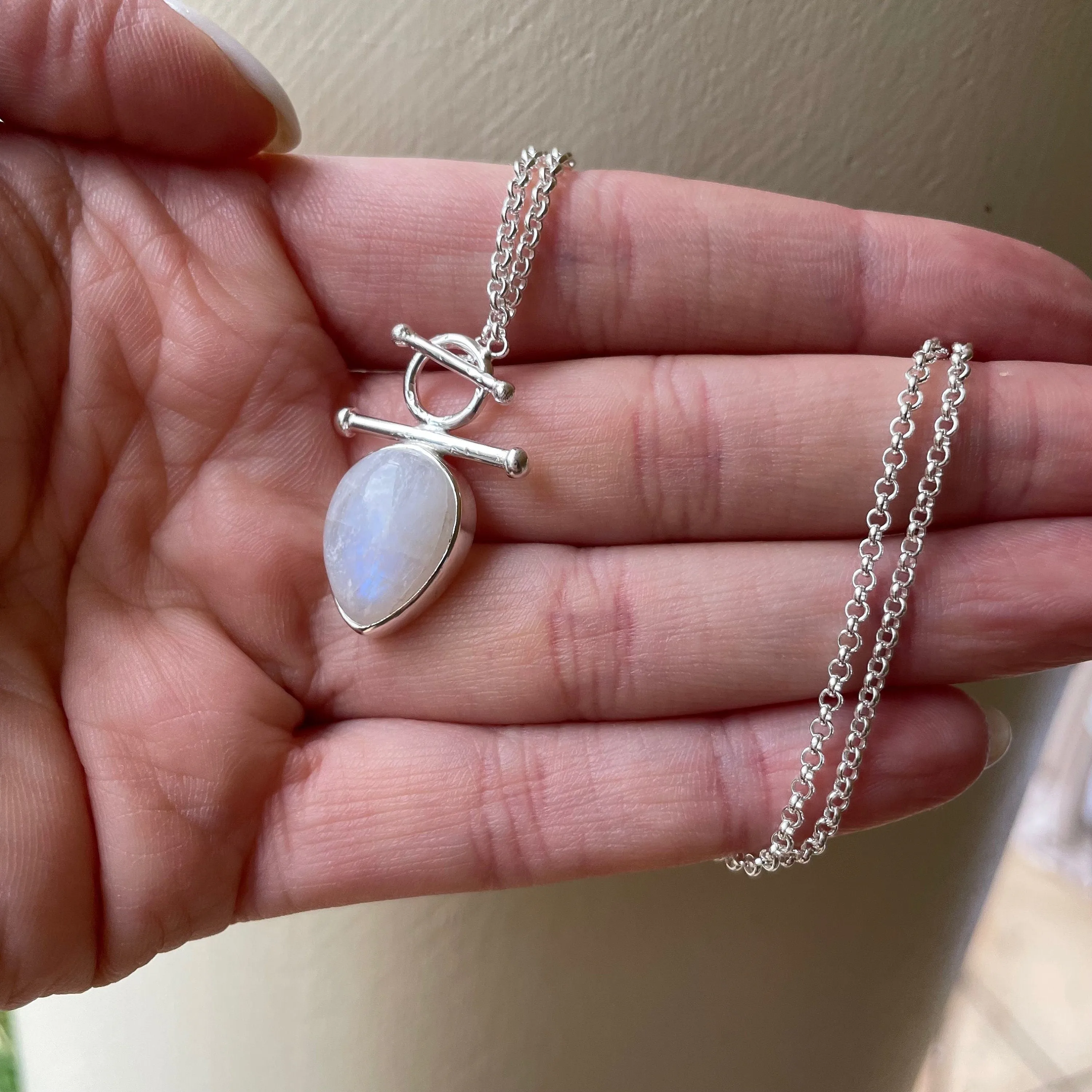 Indra Sterling Silver Rainbow Moonstone Necklace