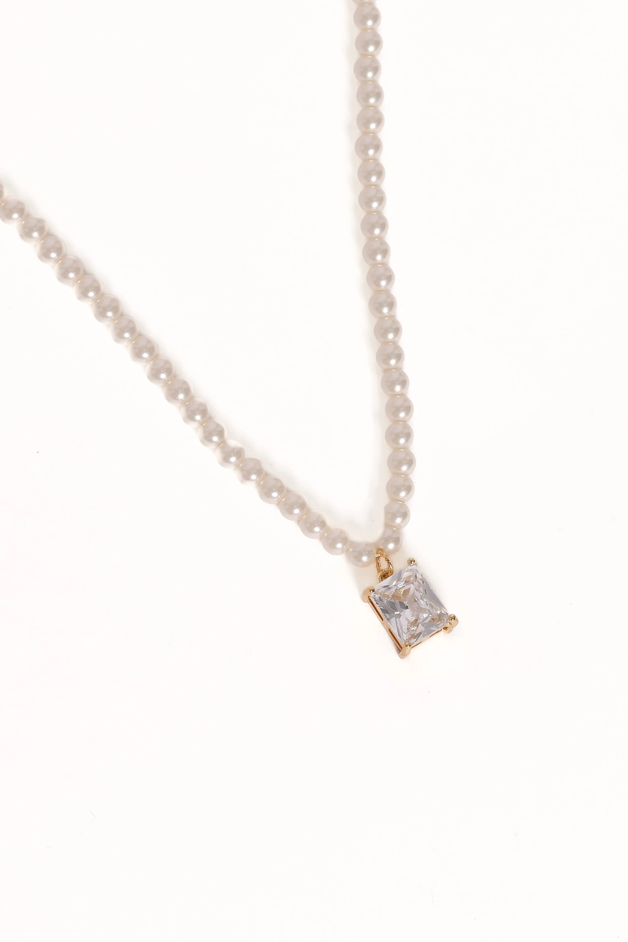 Isobel Necklace - Pearl