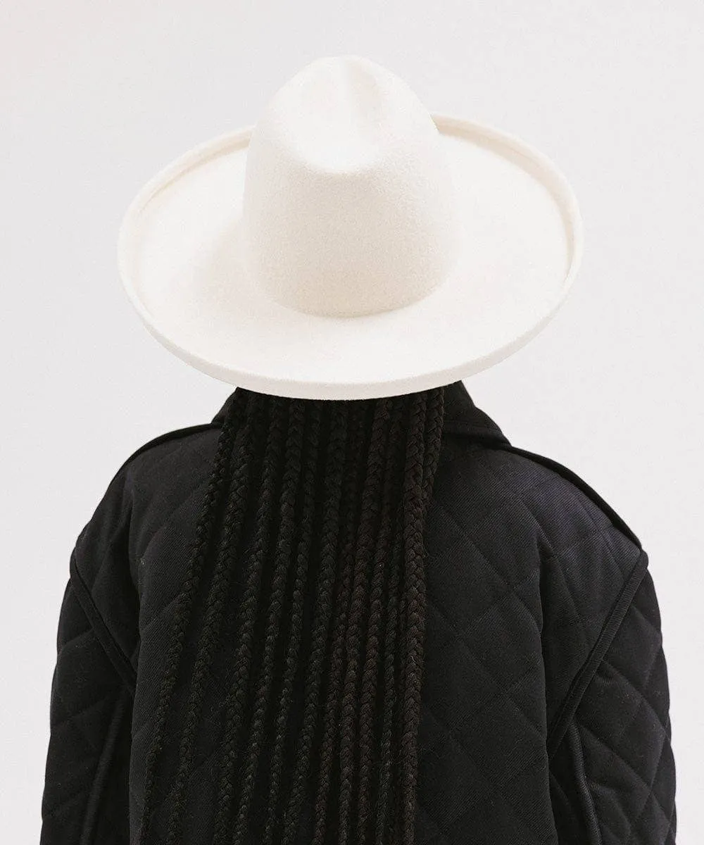 Maude Pencil Brim: Size S/M 57 / Off White