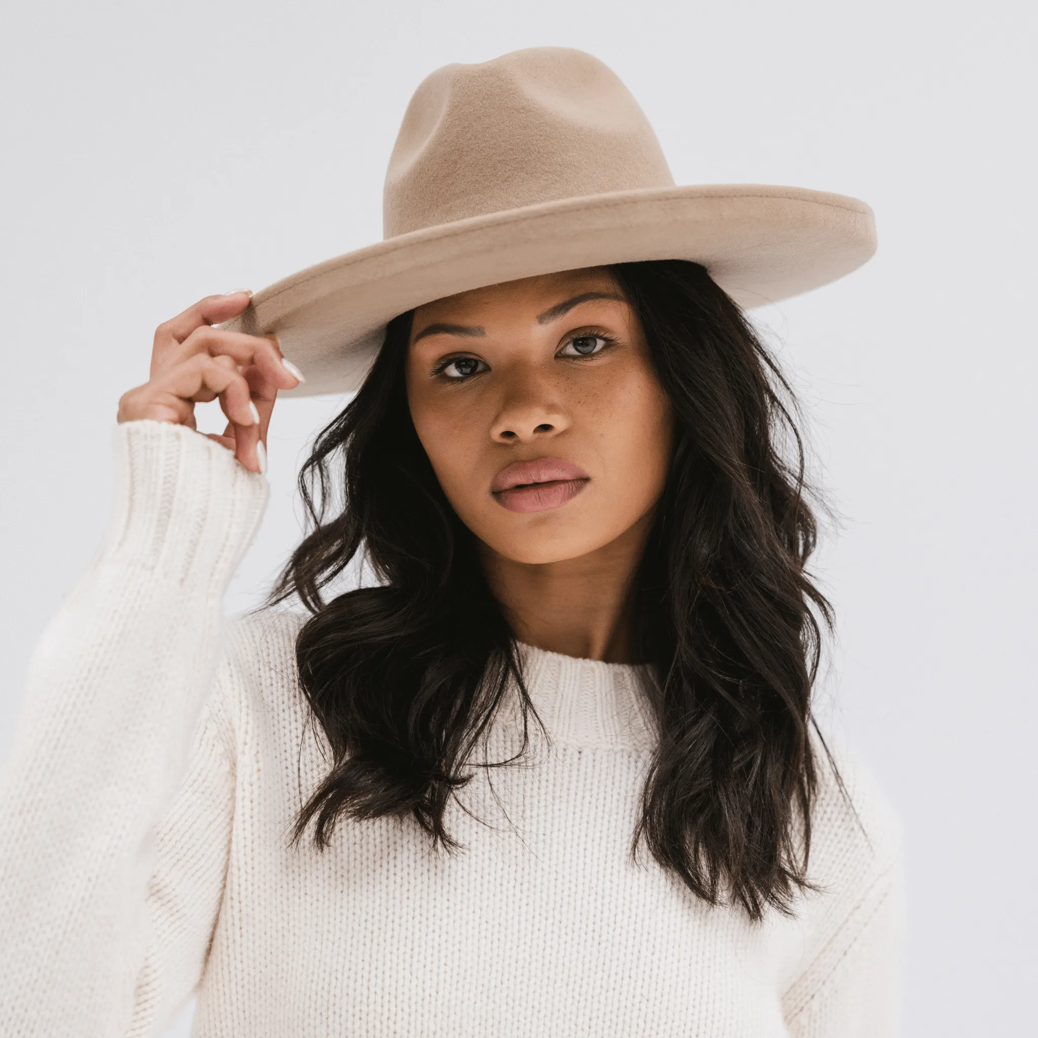 Maude Pencil Brim: Size S/M 57 / Off White