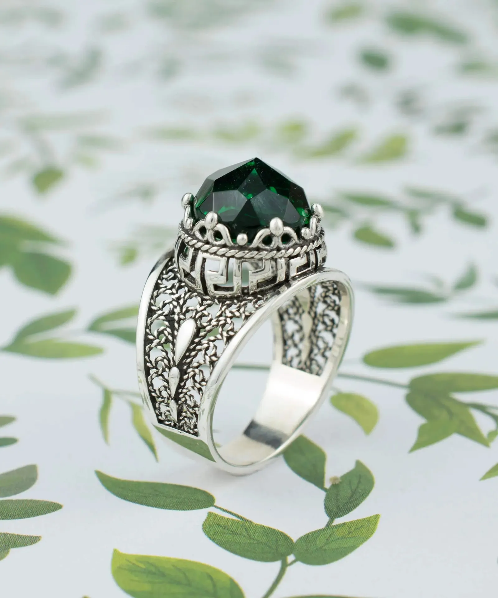 Meander Pattern Filigree Silver Ring with Peridot - Elegant Cocktail Piece, Vibrant Peridot Gemstone, Elegant Gift Choice