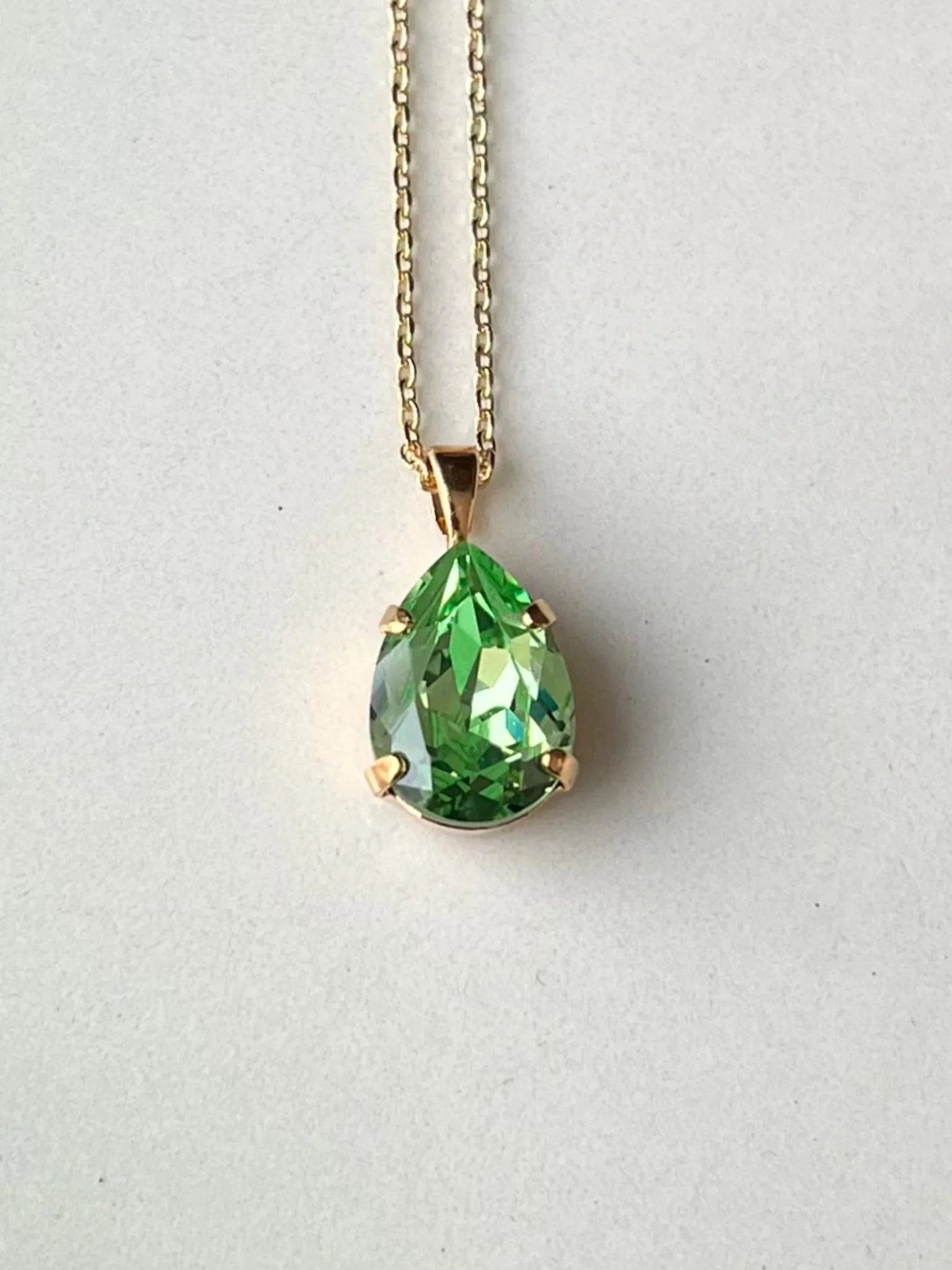 Mini drop necklace - peridot