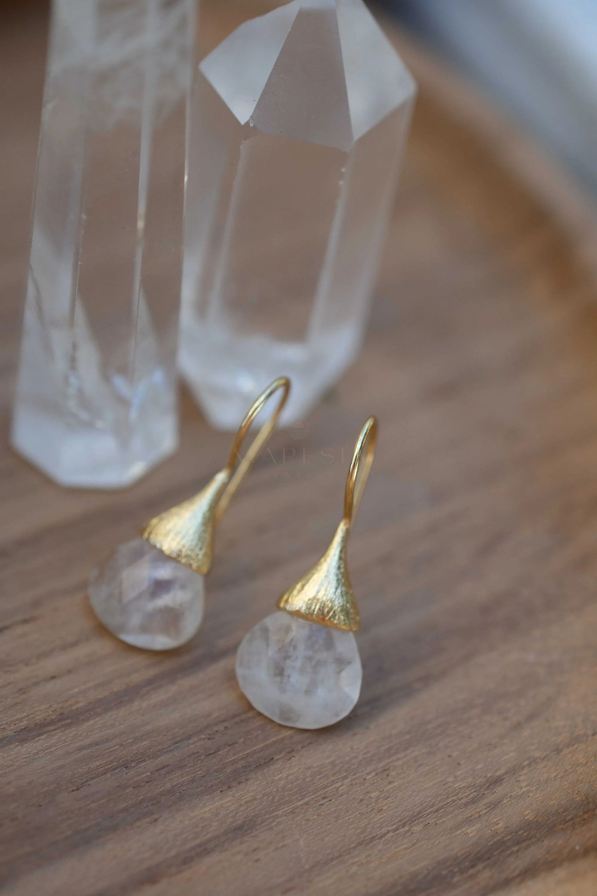 Moonstone Tear Drop Earrings ~ Gold Plated ~ ME225