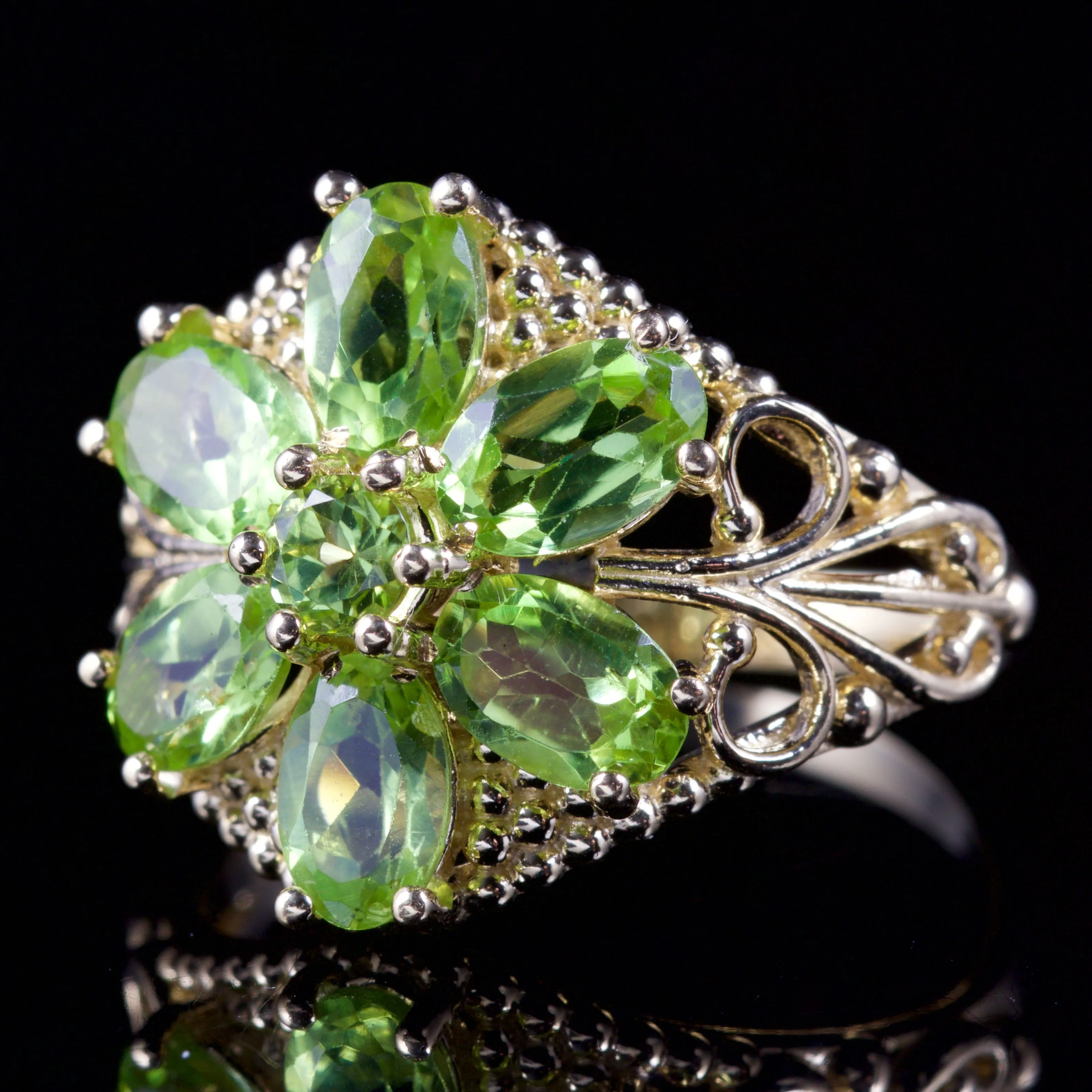 Peridot Flower Cluster Ring 9Ct Gold