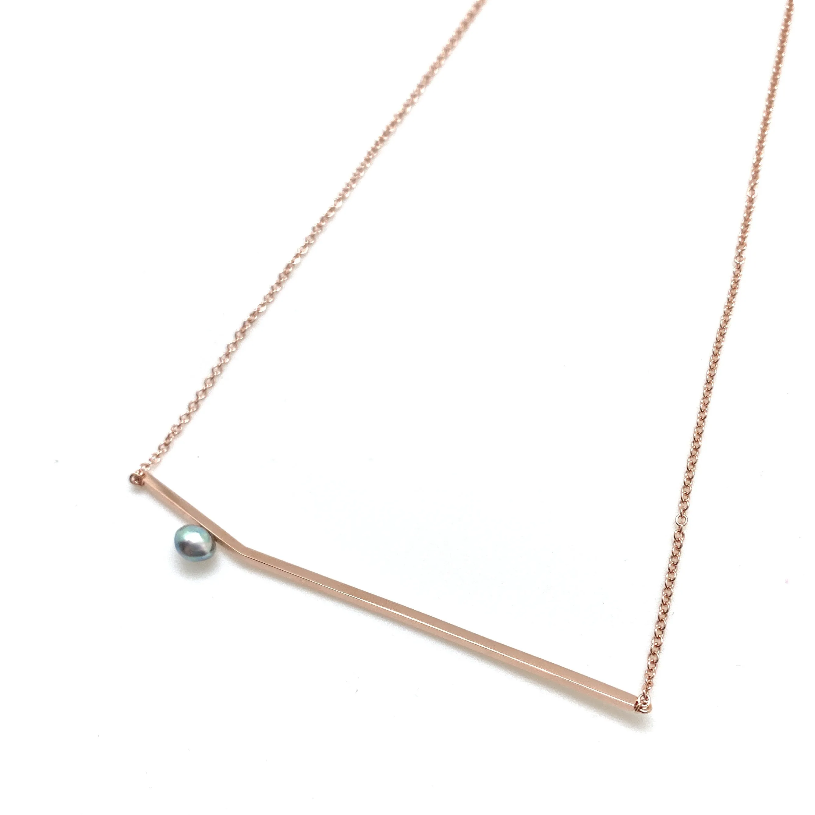 Rose Gold Pearl Line Necklace