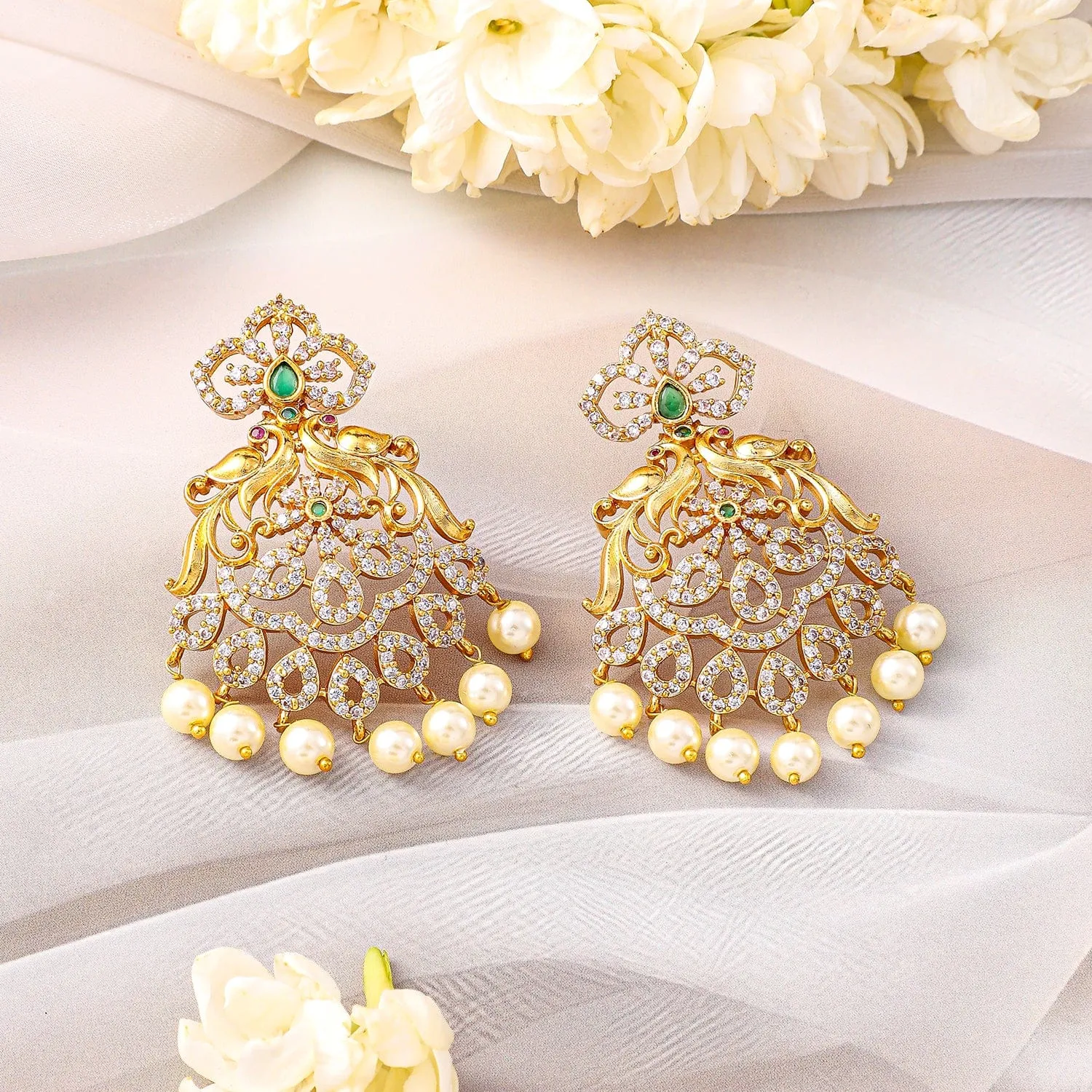 Rubans 22K Gold-Plated Emerald Green & Cubic Zirconia Traditional Jewellery Set with Pearl Beads