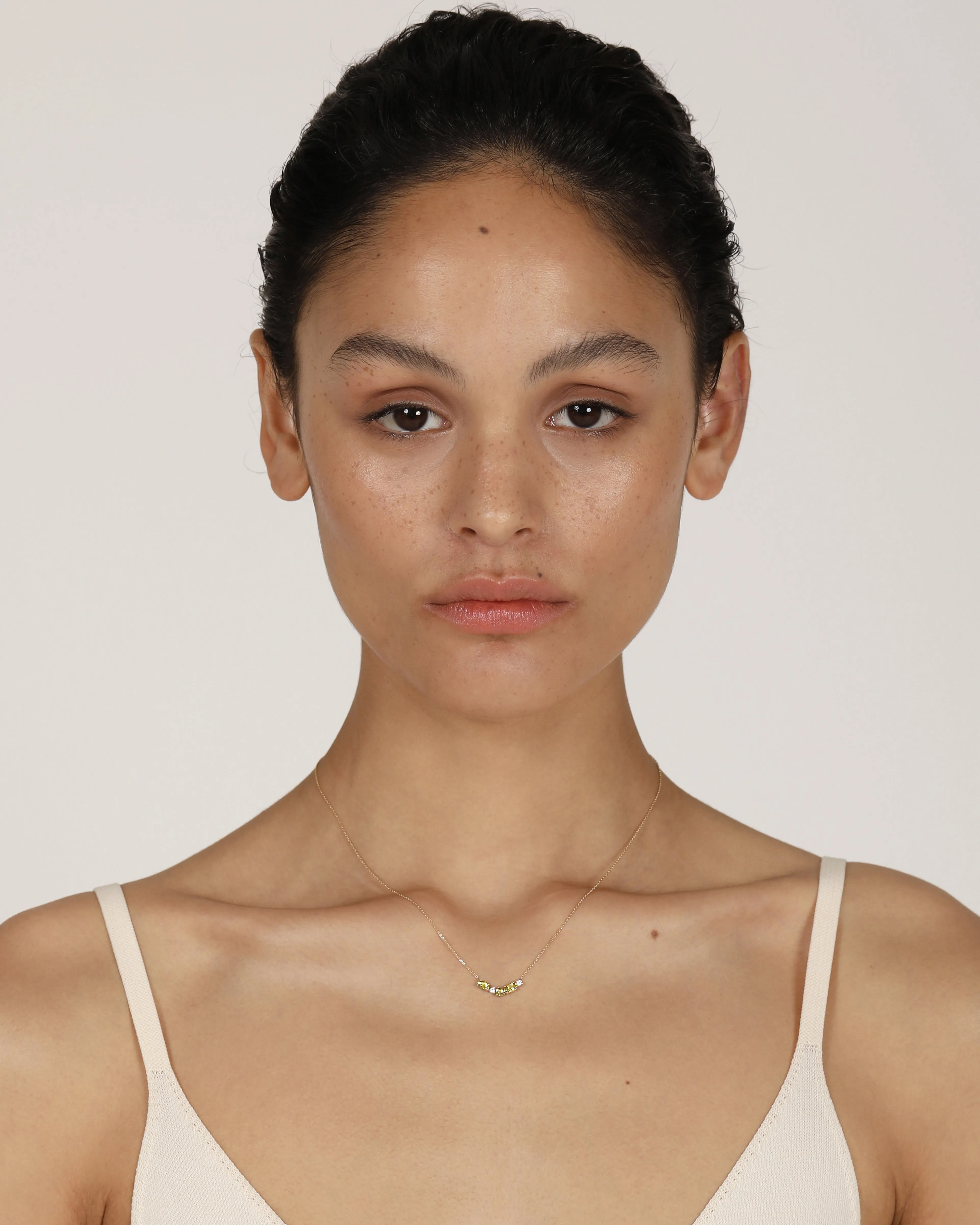 Sand Diamond Peridot Necklace