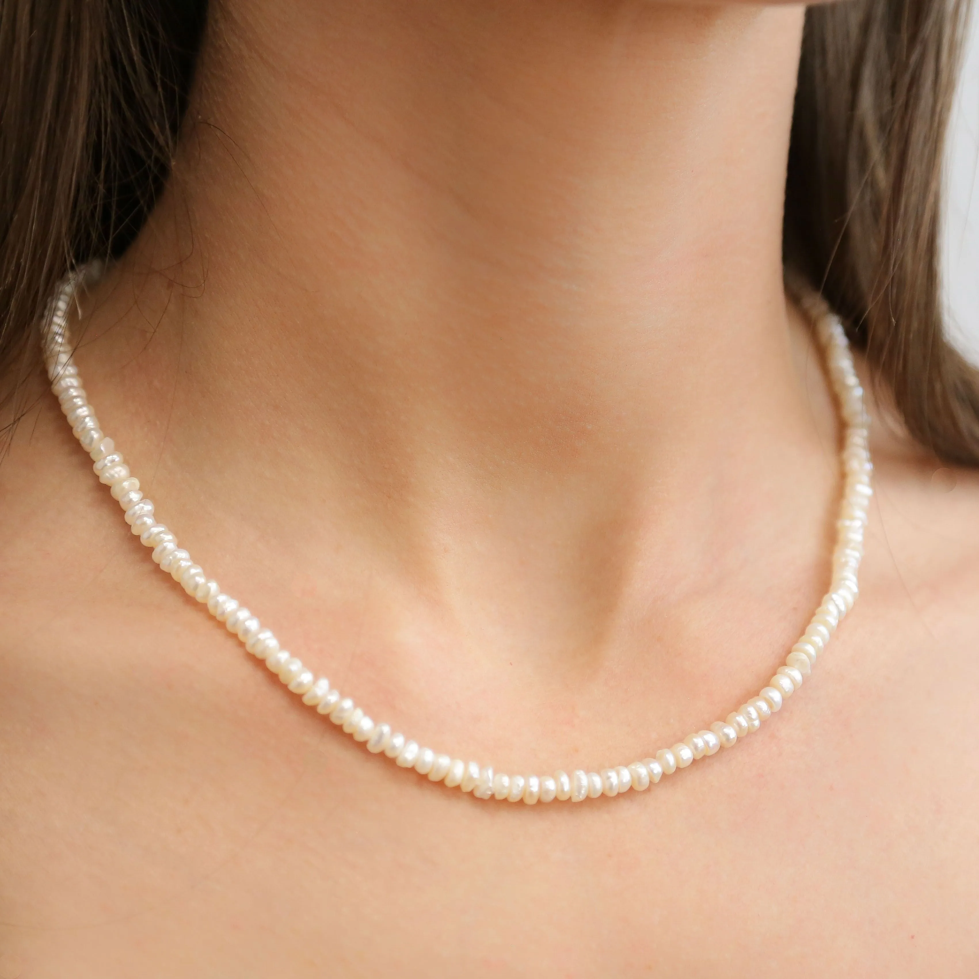 SAYLOR - Freshwater Pearl Choker Necklace