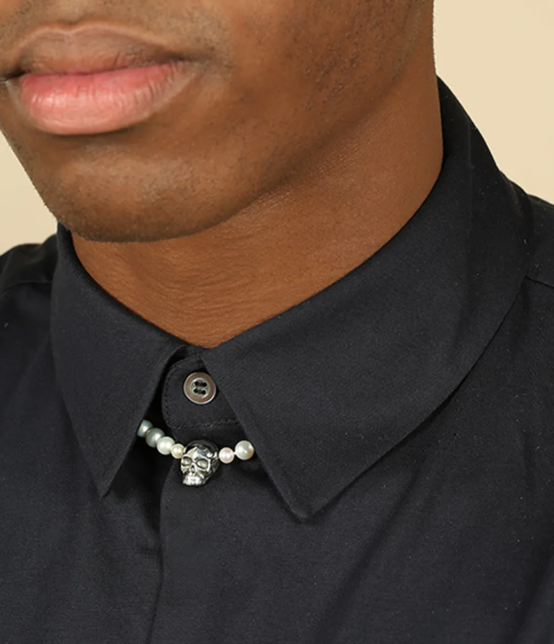 Skull & Pearl Necktie