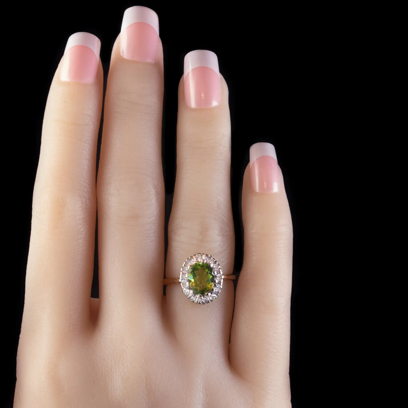 Vintage 2ct Peridot Diamond Ring 18ct Gold