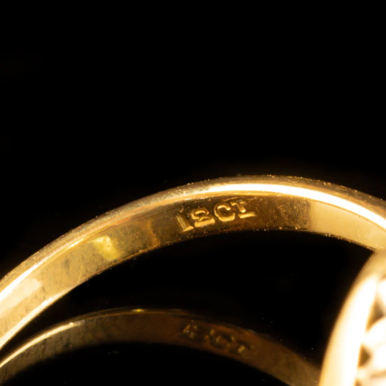 Vintage 2ct Peridot Diamond Ring 18ct Gold