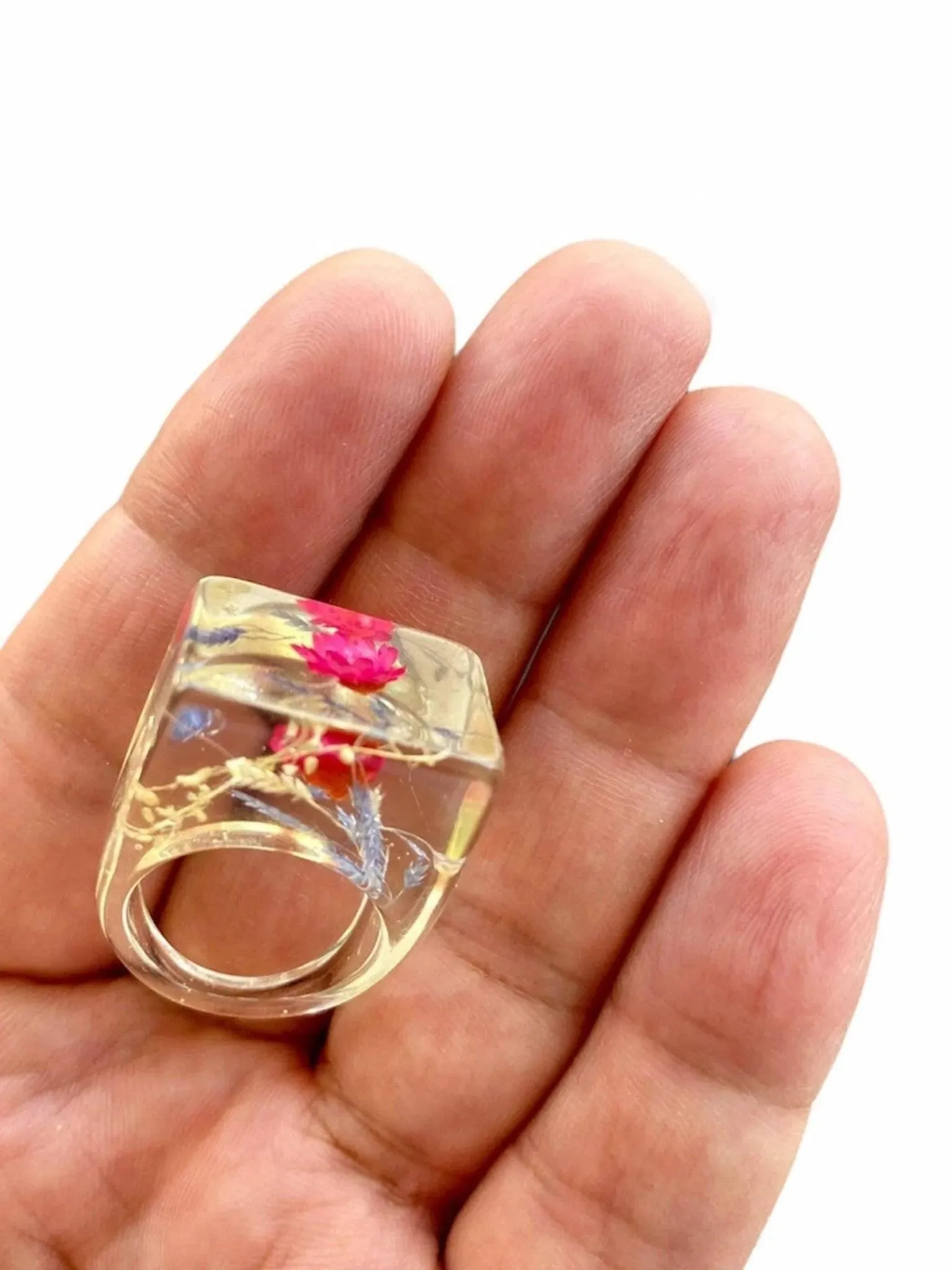 Vintage Lucite Ring Embedded Strawflower