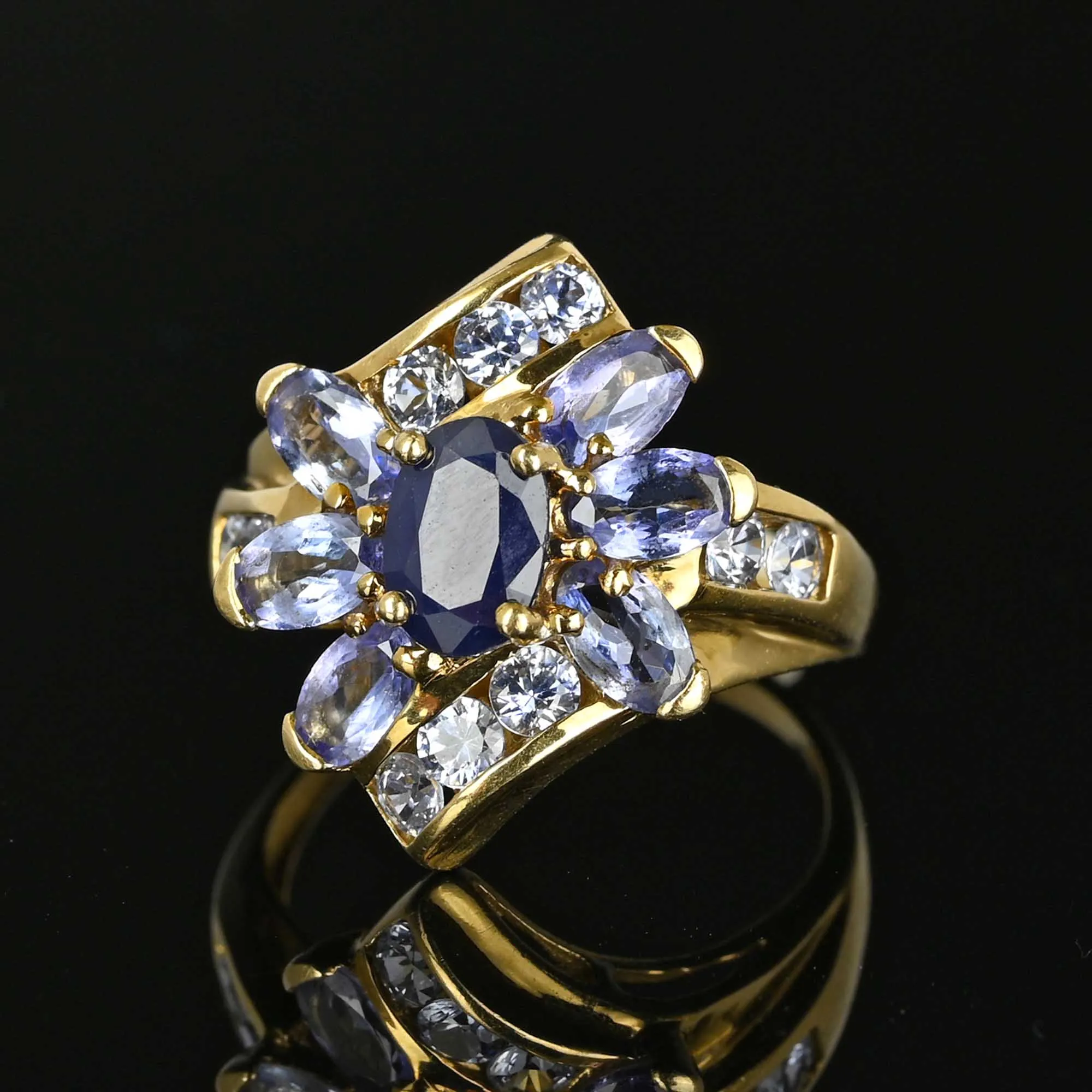 Vintage Tanzanite Topaz Sapphire Cluster Ring