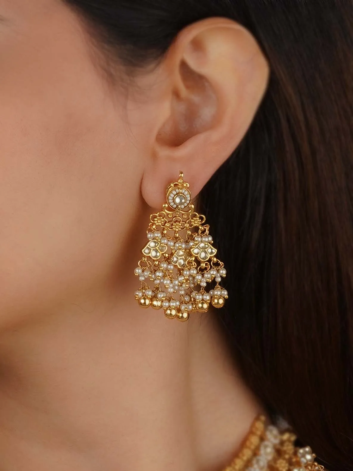 White Color Gold Plated Jadau Kundan Necklace Set - MS2195Y