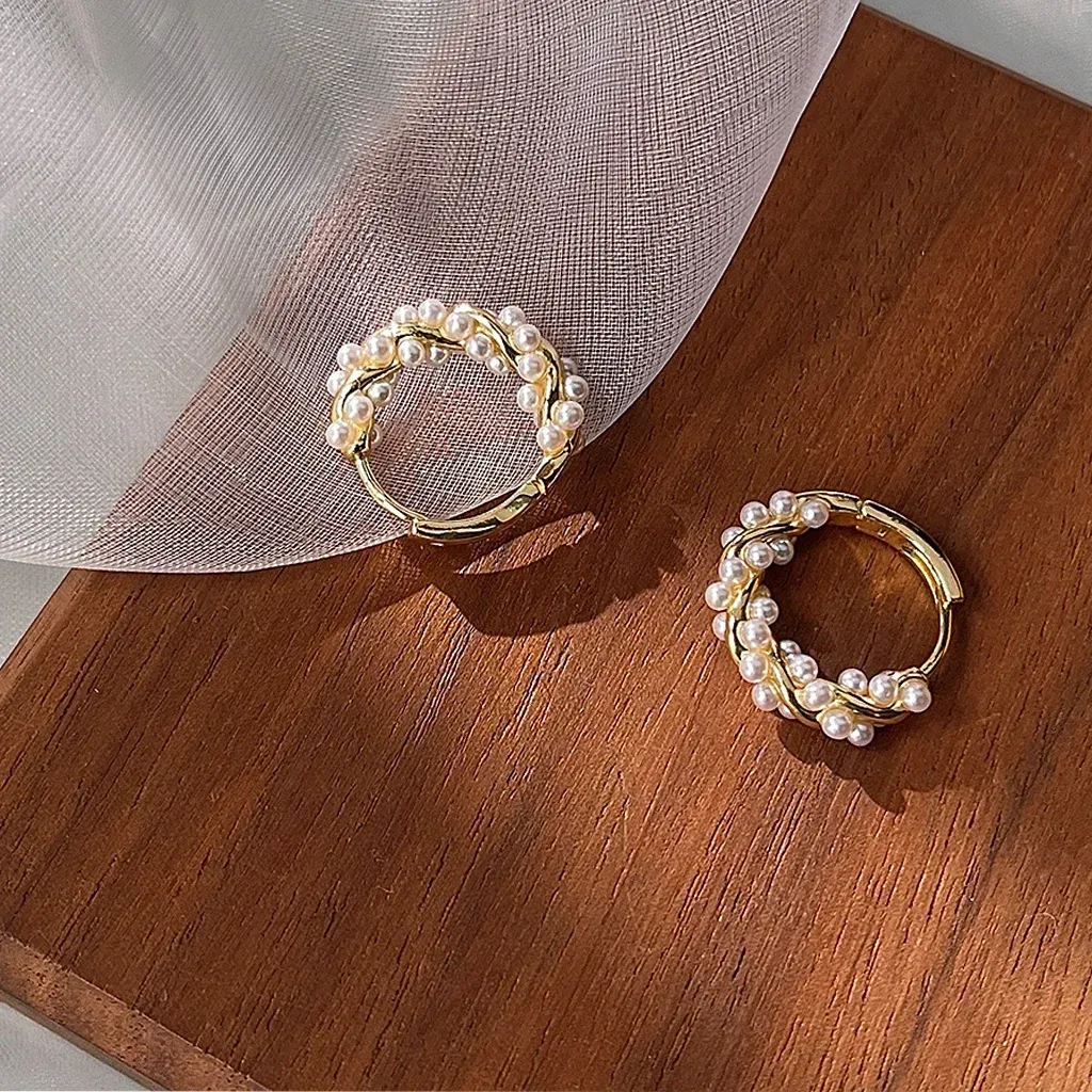 Women's Earrings Pearl Circle Irregular Alloy Earrings Korean Fashion Cute Simple Personalized Jewelry Gifts Stud Earrings